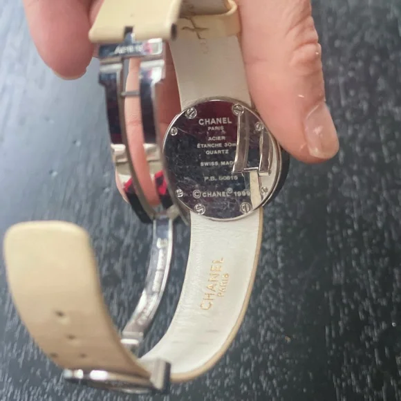 Vintage CHANEL La Ronde ladies watch - Picture 4 of 7